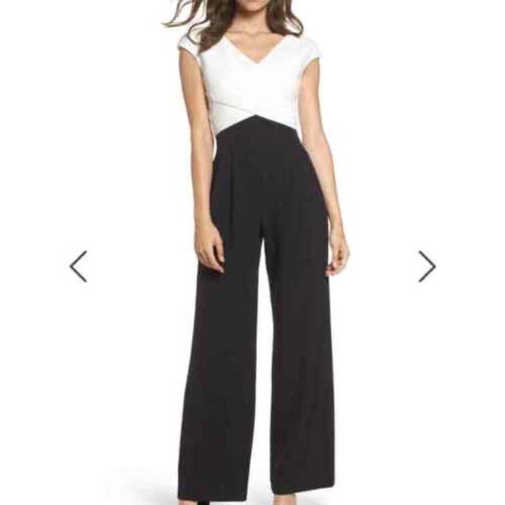 Eliza J Elegant wide leg jumpsuit, size 10 - Picture 3 of 10